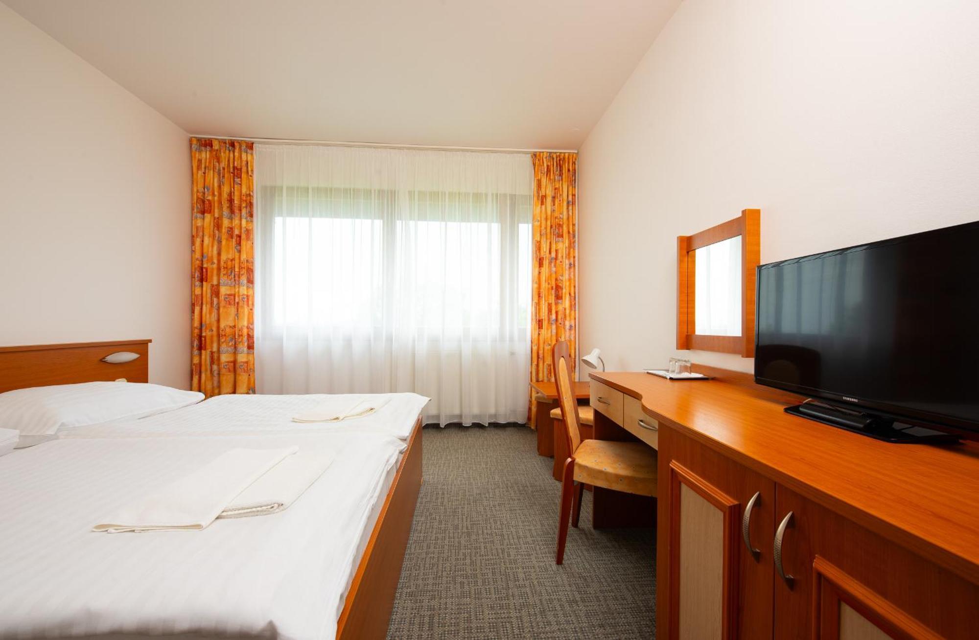 Hotel Sorea Titris Татранська Ломниця Екстер'єр фото